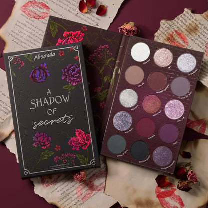 👻Halloween Promotion 50% OFF💄Alisanda’s A Shadow of Secrets Eyeshadow Palette